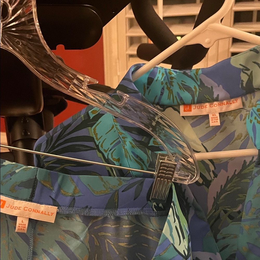 Jude Connally Blue and Green Leaf Print Set